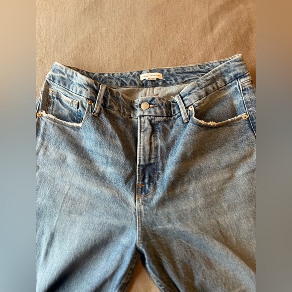 Good American Jeans - Picture 2 of 6